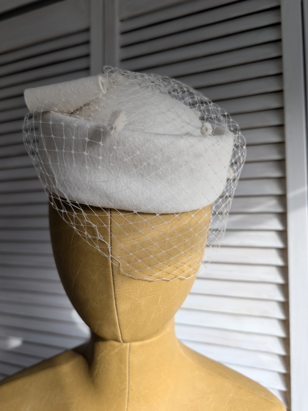 Classic Ivory Wool Hat with Veil